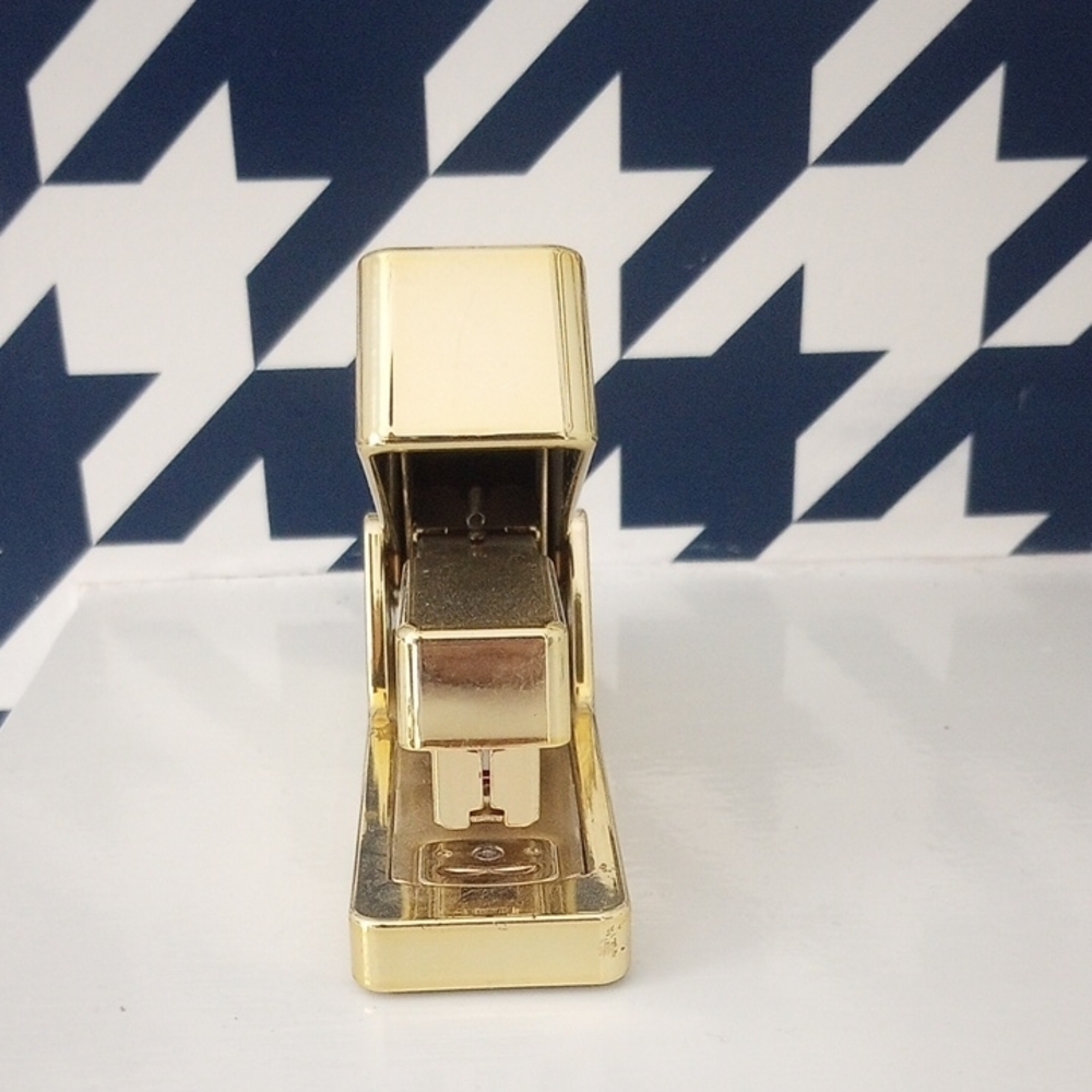 Gold Stapler - Picture 2 of 5